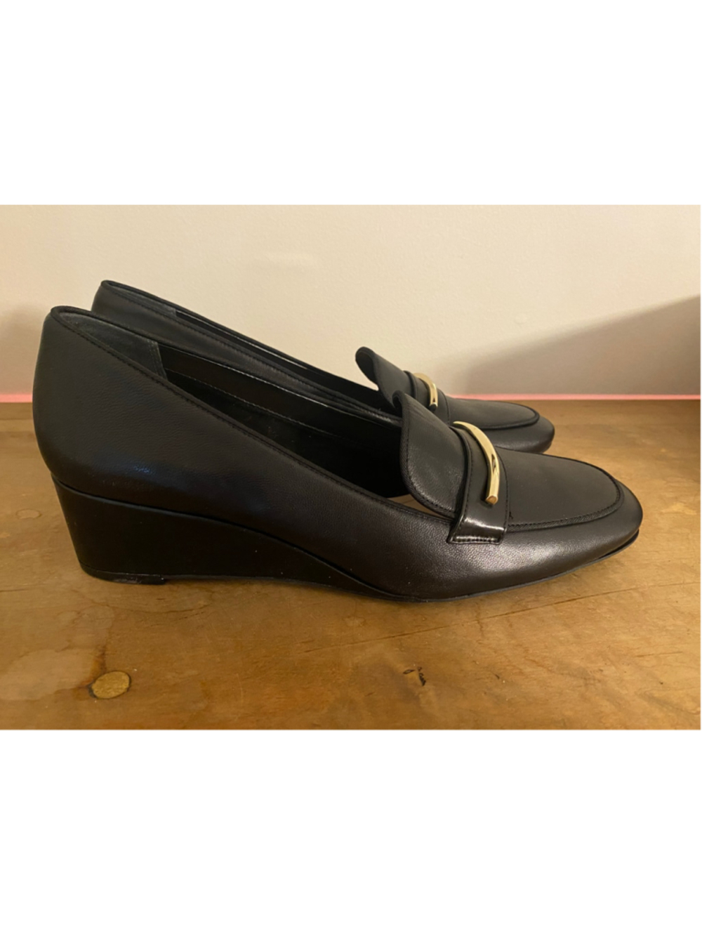 Preston & York 9.5 Ellen Black Gold Wedge Loafers heels shoes